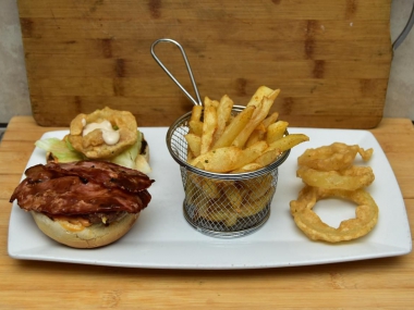 EdenLodgeRestaurantGallery-01-th.jpg