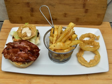 EdenLodgeRestaurantGallery-08-th.jpg