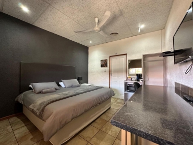 EdenLodgeRestaurantGallery-19-th.jpg