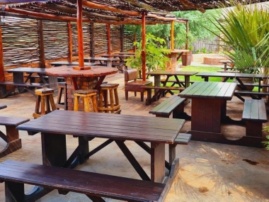 EdenLodgeRestaurantGallery-29-th.jpg