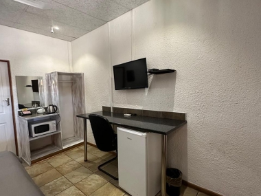 EdenLodgeRestaurantGallery-32-th.jpg