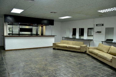 Room3a-th.jpg